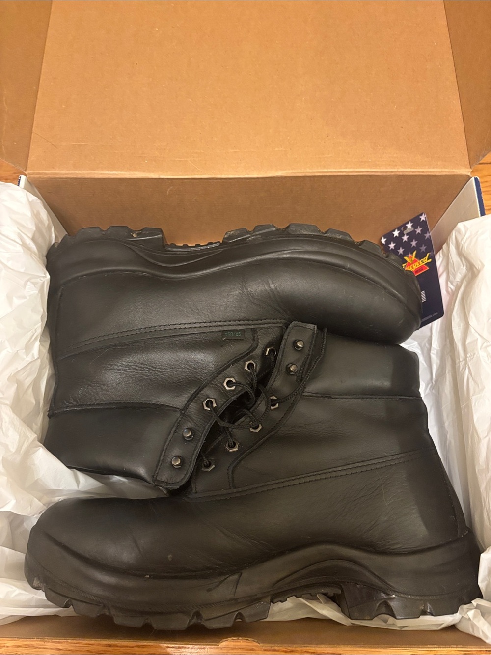 Thorogood 6" Black Soft Streets Men's Work Boots